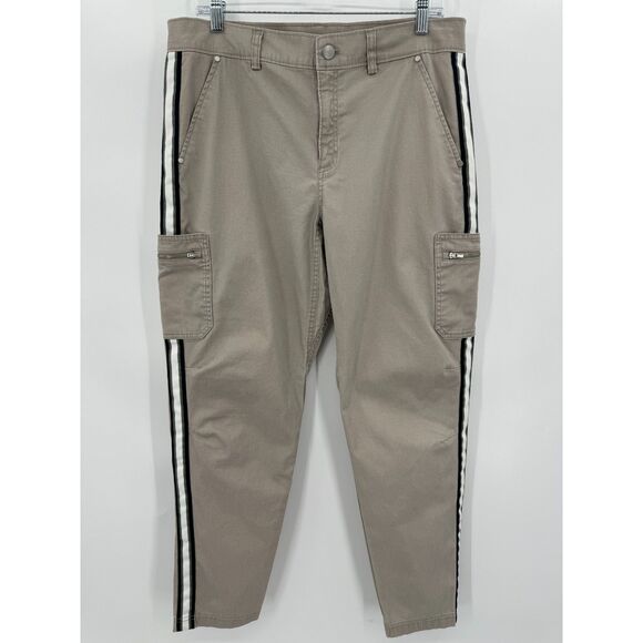 ATHLETA Summit Cargo Pants in Desert Beige Size 10 - Picture 4 of 10